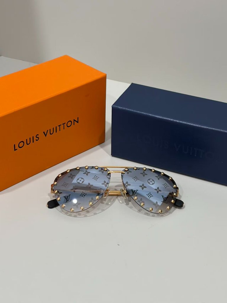 Louis Vuitton Studded Rimless Aviator Sunglasses